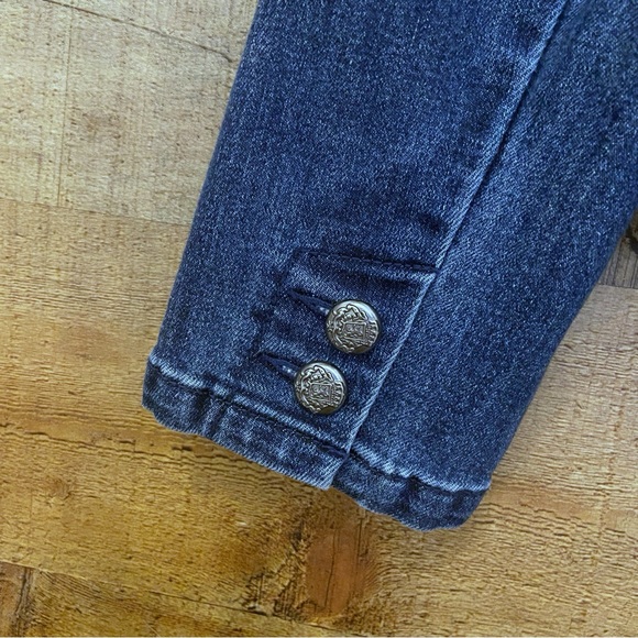 Denim One Button Blazer, Pockets and Great Stretch - Picture 6 of 10
